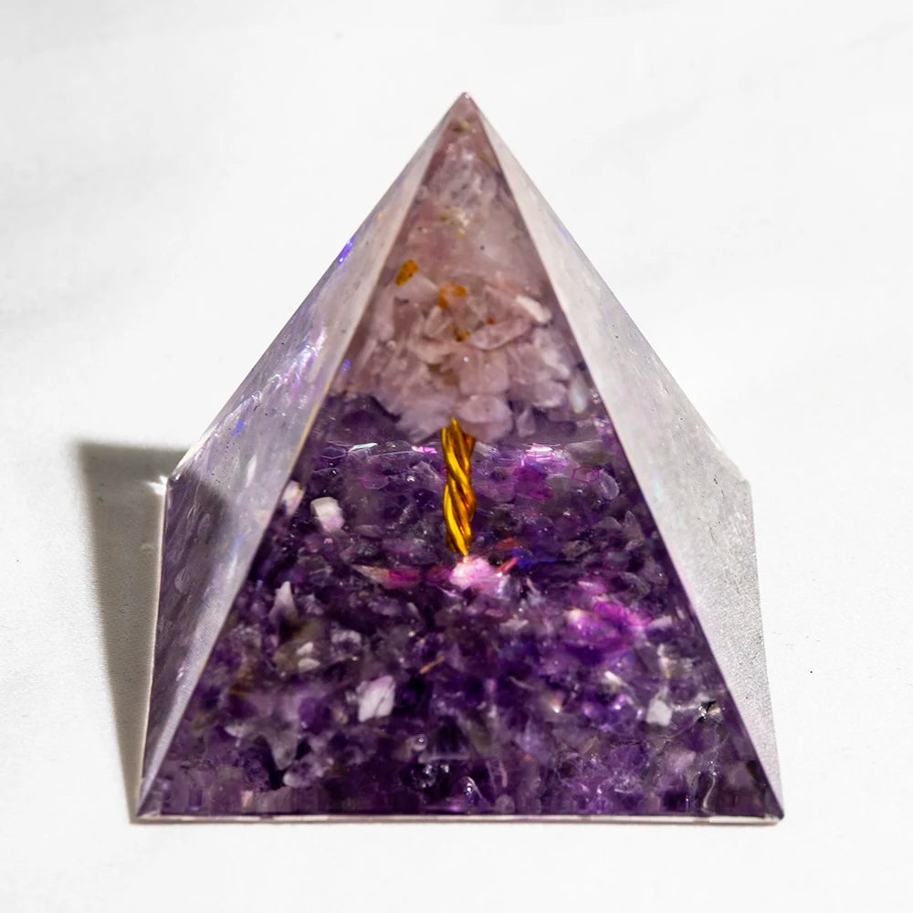 Natural Crystal Energy Generator Pyramid Peridot Amethyst Reiki Healing Chakra Resin Pyramid Egyptian Decor Room Decoration 1pc